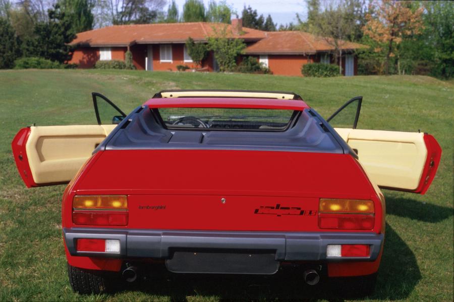  Lamborghini Jalpa 1981 года  (фото 2 из 12)